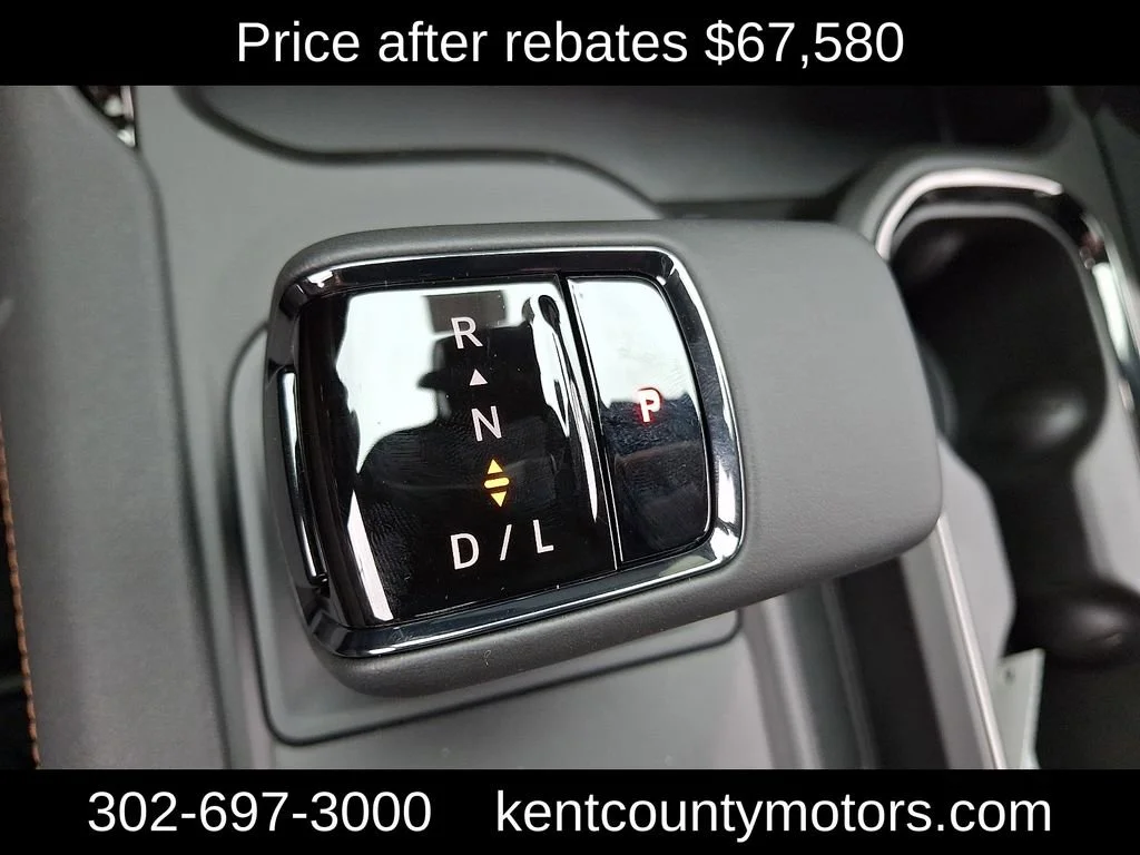 2026 GMC Sierra 1500 AT4 - Photo 17