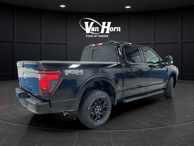 Used 2024 Agate Black Metallic Ford XLT image 7