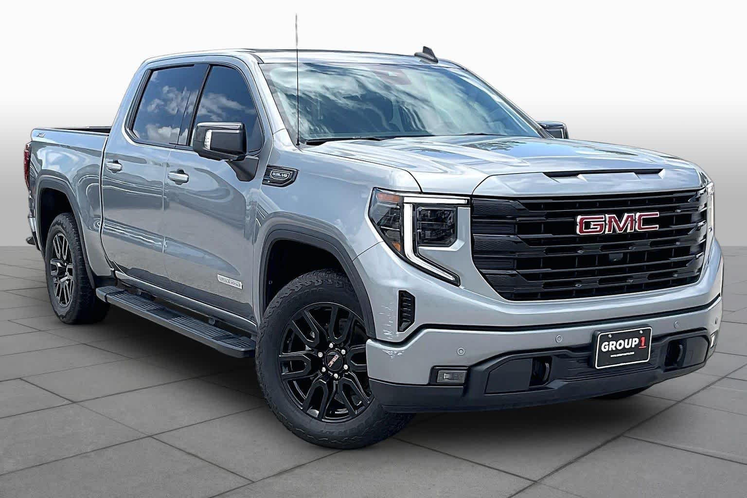 Used 2024 Sterling Metallic GMC Elevation image 3