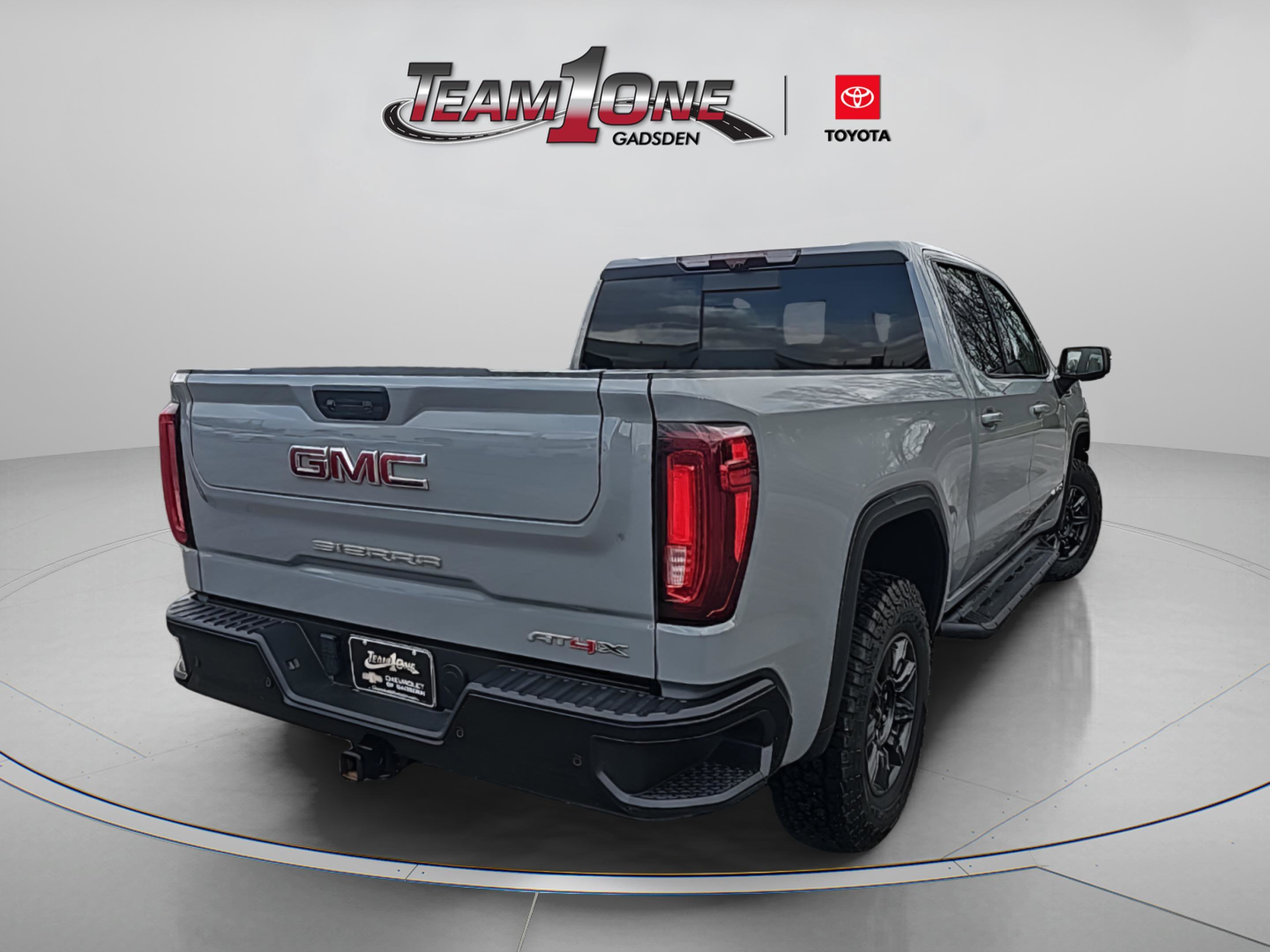 2024 GMC Sierra 1500 AT4X - Photo 11