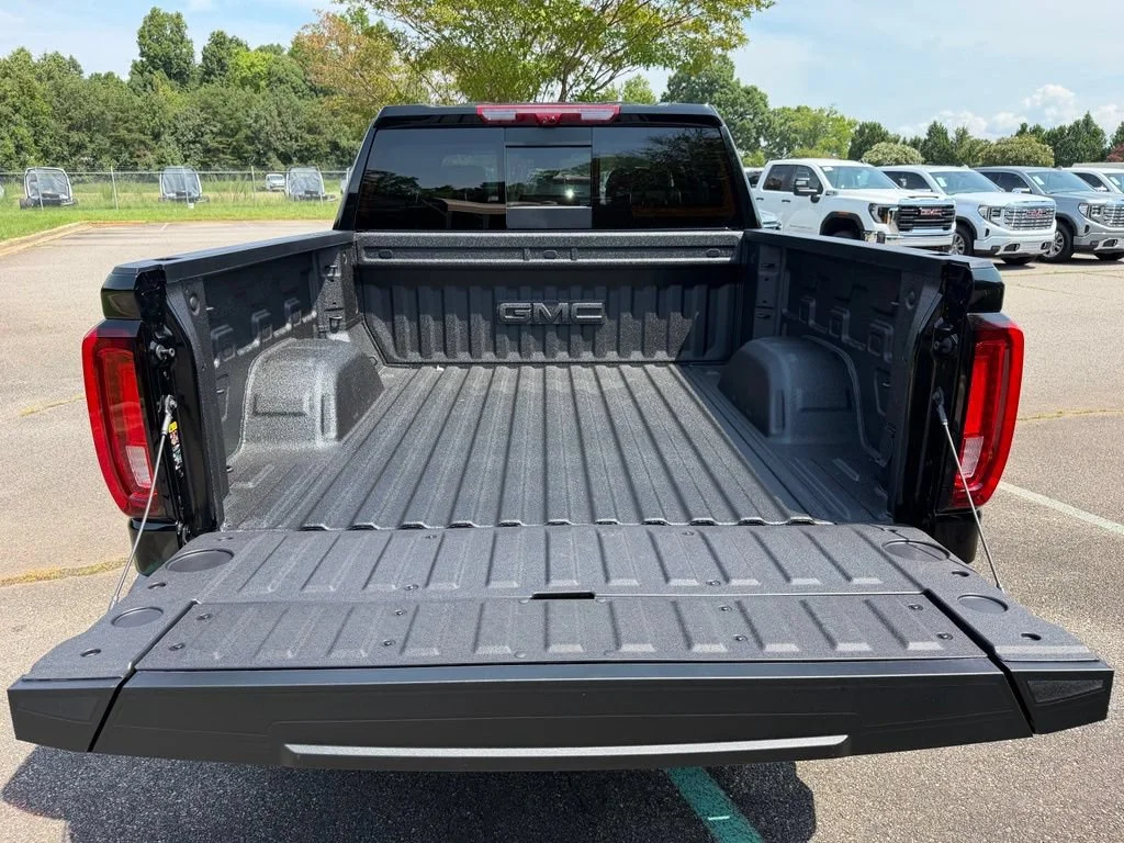 New 2026 Onyx Black GMC AT4X image 22