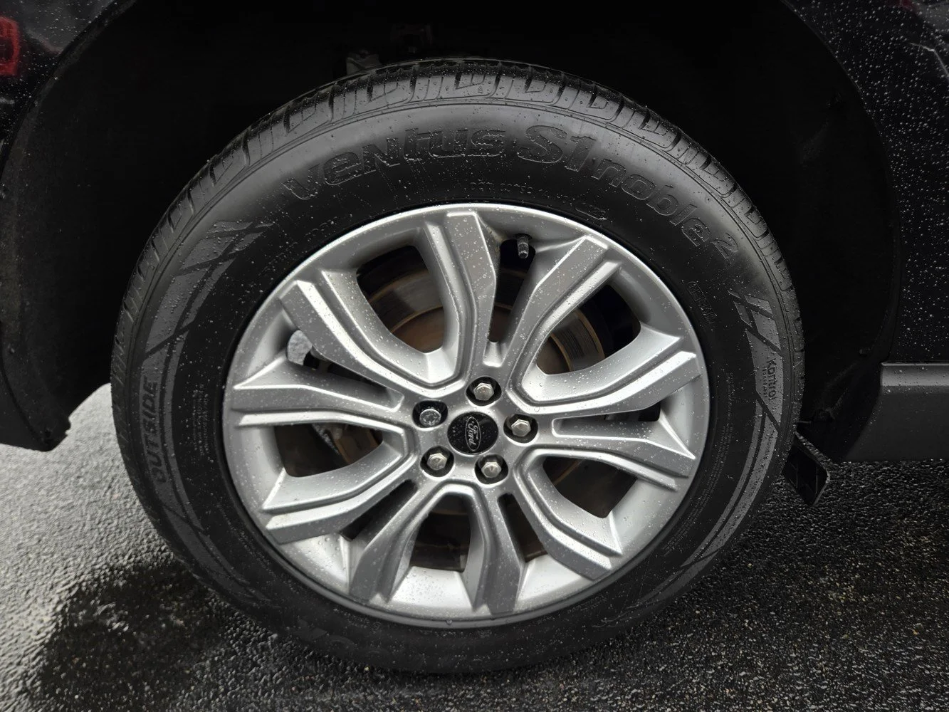 Used 2023 Agate Black Ford Titanium image 46