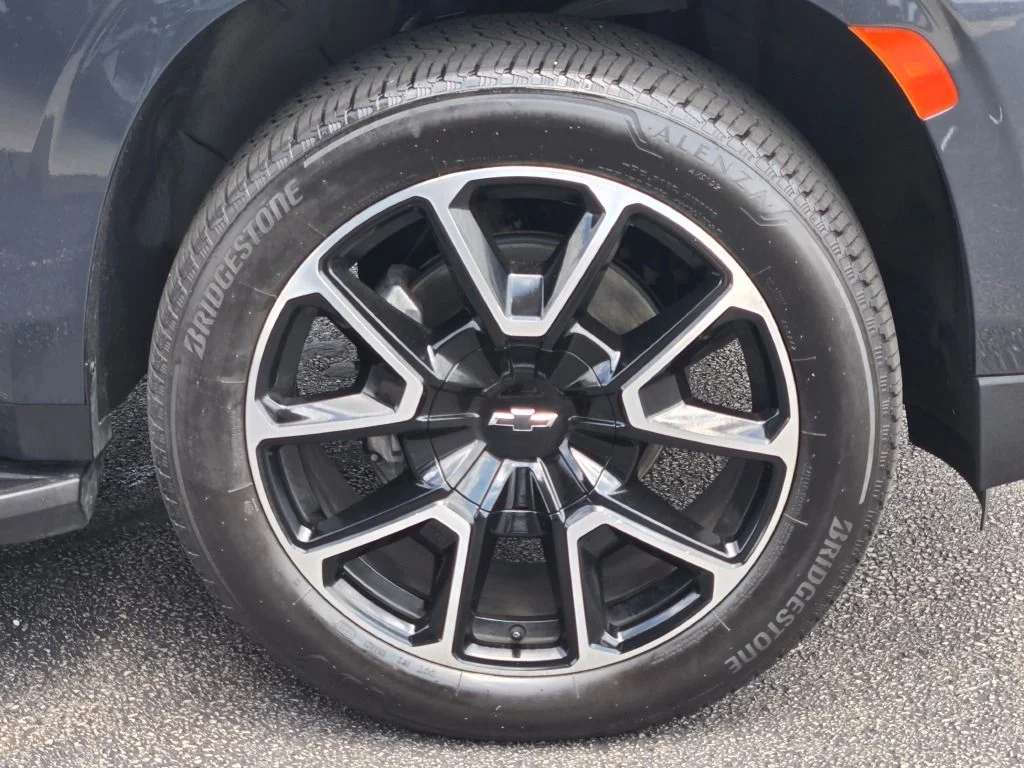 Used 2021 Gray Chevrolet RST image 5