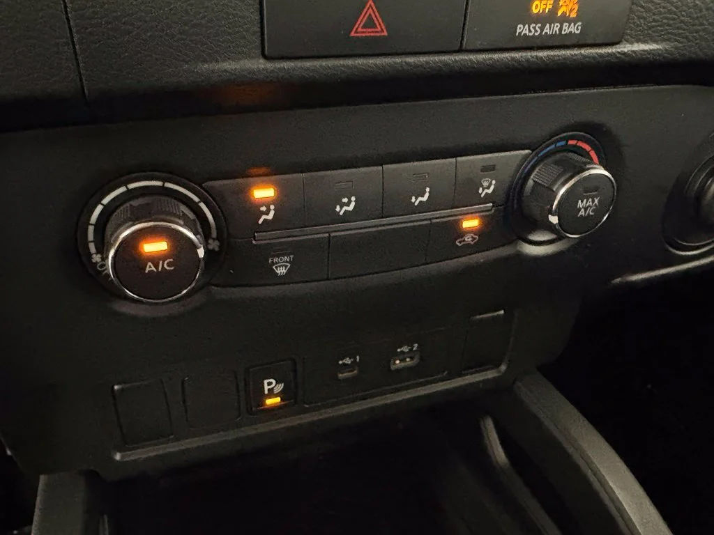 Used 2022 Gray Nissan S image 31