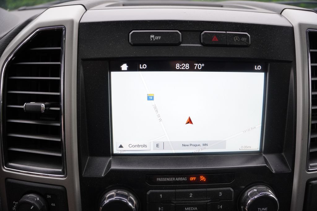 Used 2017 Blue Ford Lariat image 6
