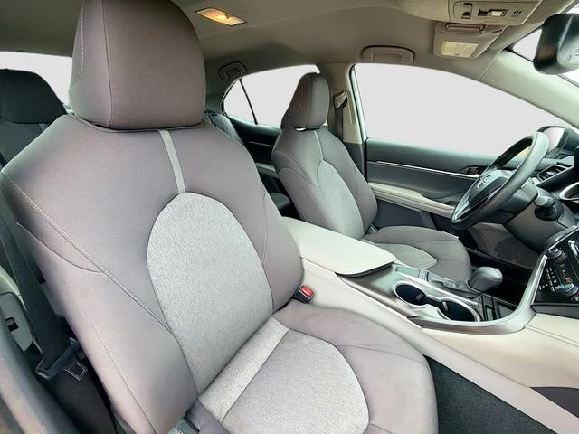 Used 2024 White Toyota LE image 30