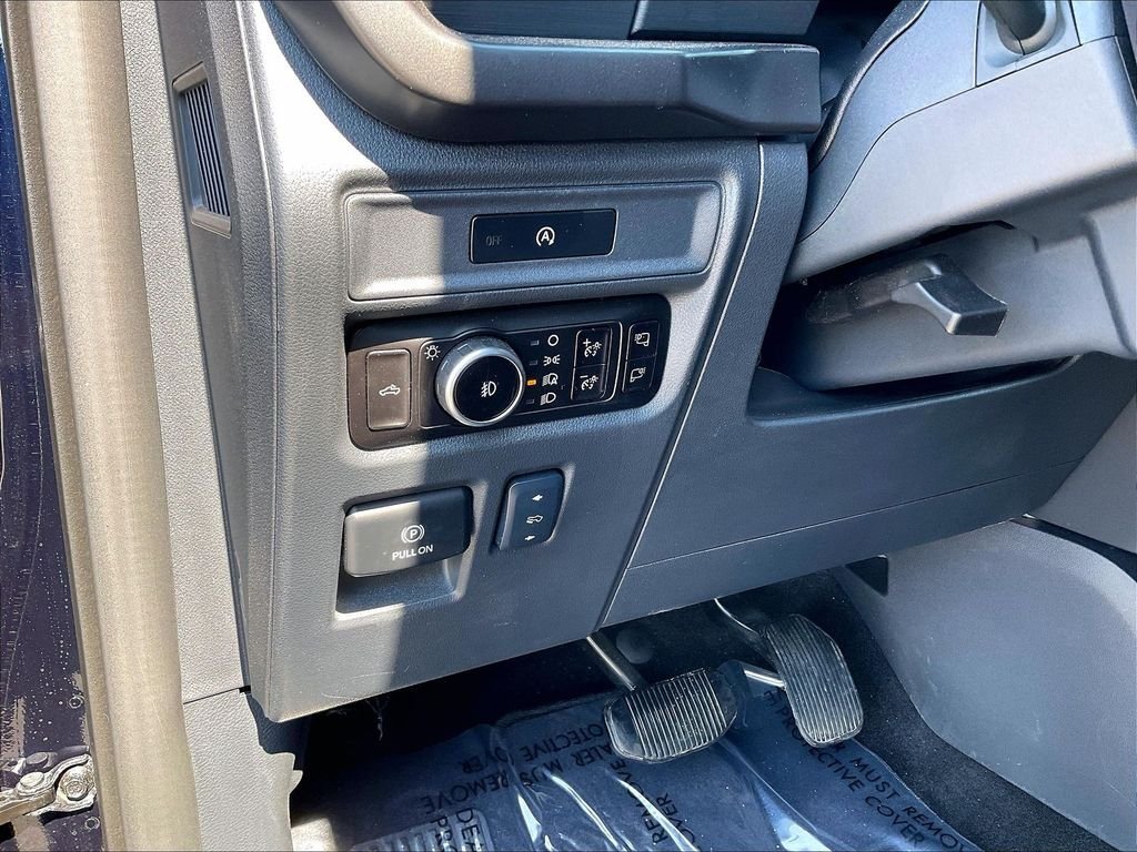 Used 2025 Antimatter Blue Metallic Ford Tremor image 26