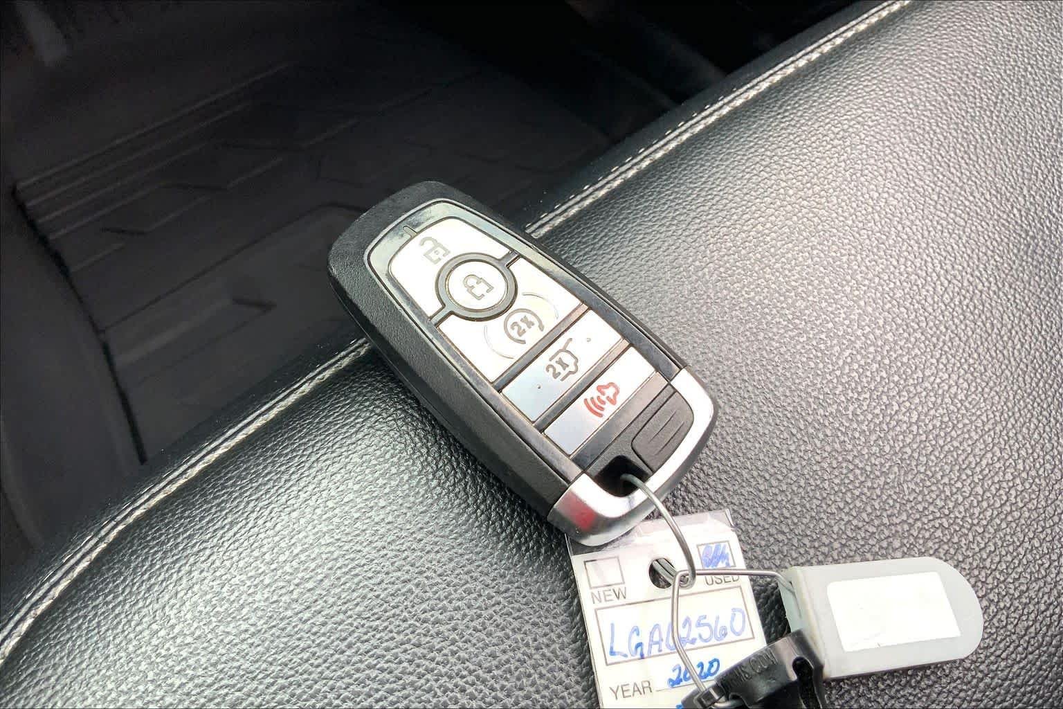 Used 2020 Magnetic Metallic Ford XLT image 14