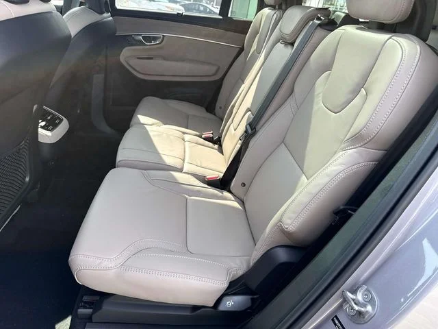 New 2026 Aurora Silver Volvo Ultra image 20