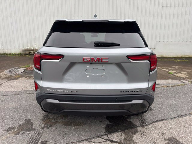 Used 2025 Silver GMC Elevation image 6