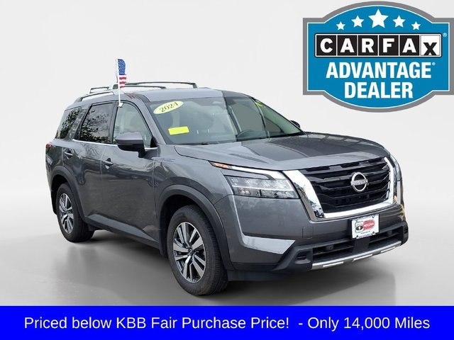 2024 Nissan Pathfinder SL