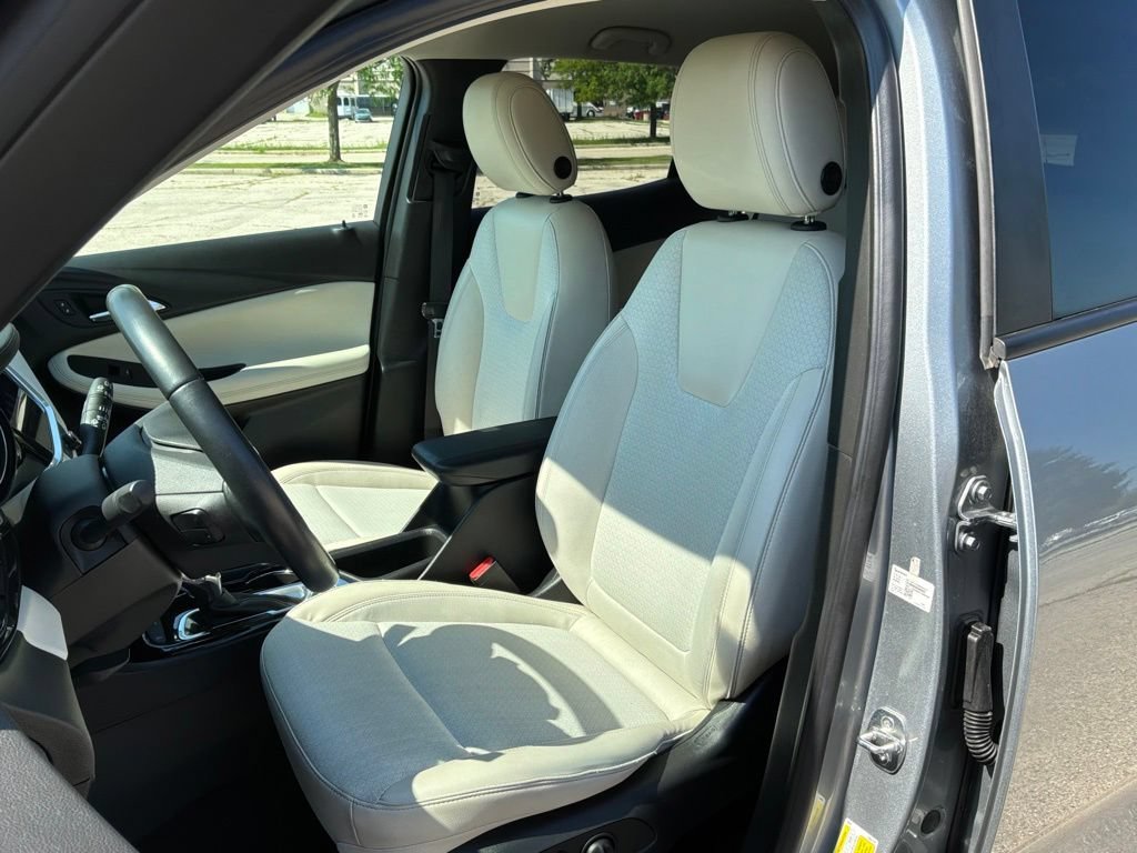 Used 2023 Moonstone Gray Metallic Buick Preferred image 12