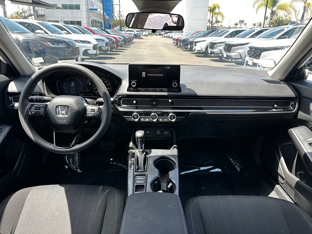 Used 2024  Honda LX image 17
