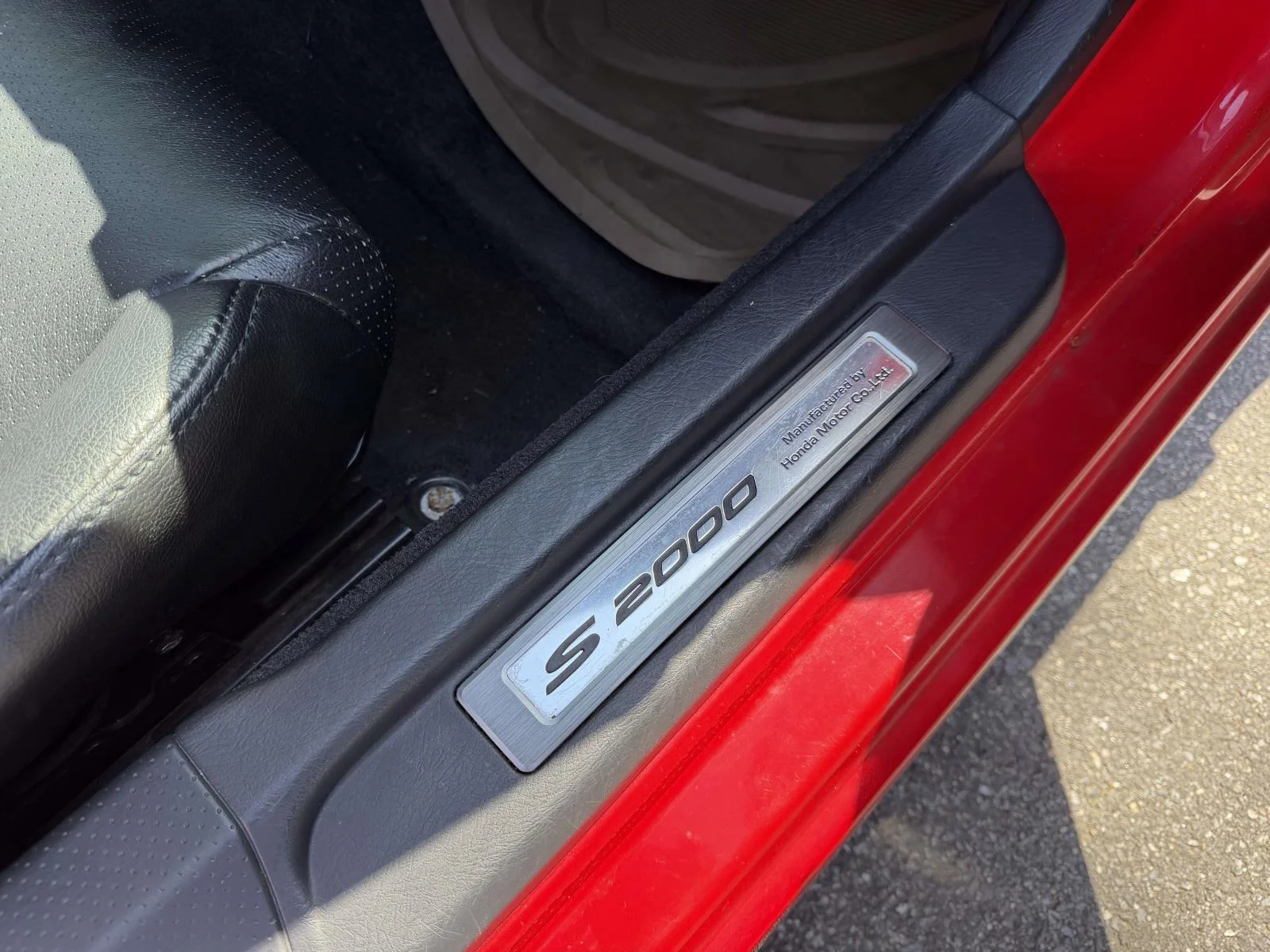 Used 2005 Red Honda Base image 13