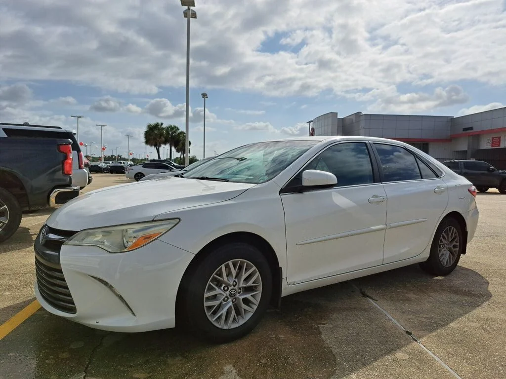 2017 Toyota Camry 2.5 Auto LE's photo