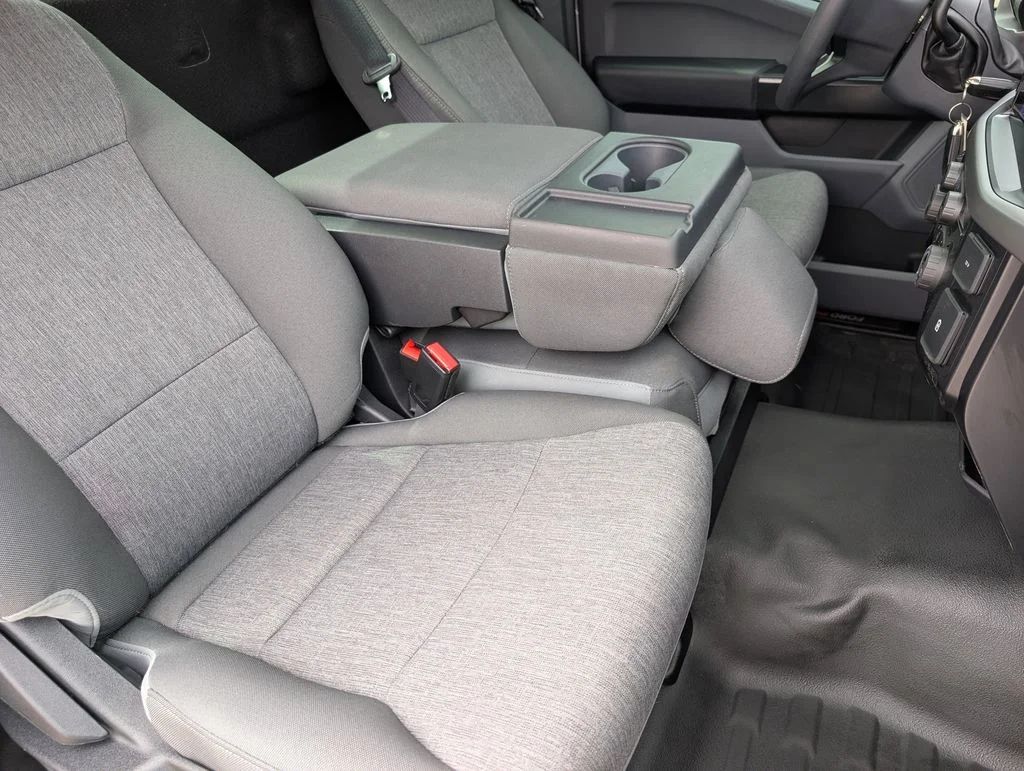 Used 2024 White Ford XL image 19
