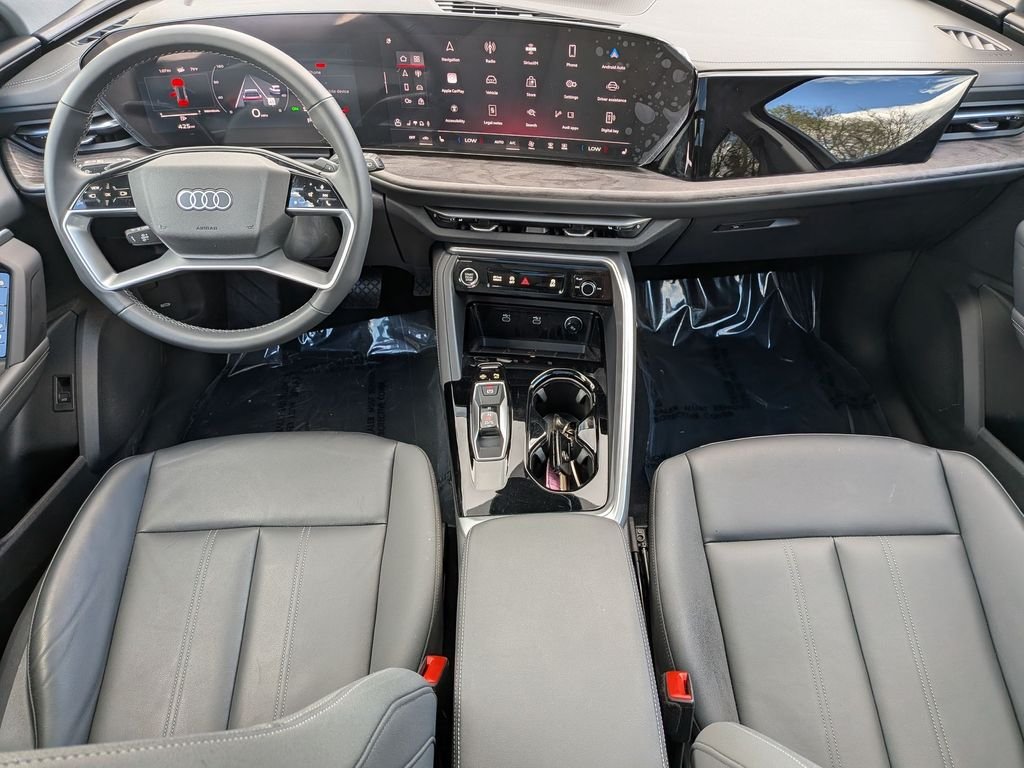 Used 2025 White Audi 2.0T Premium image 27