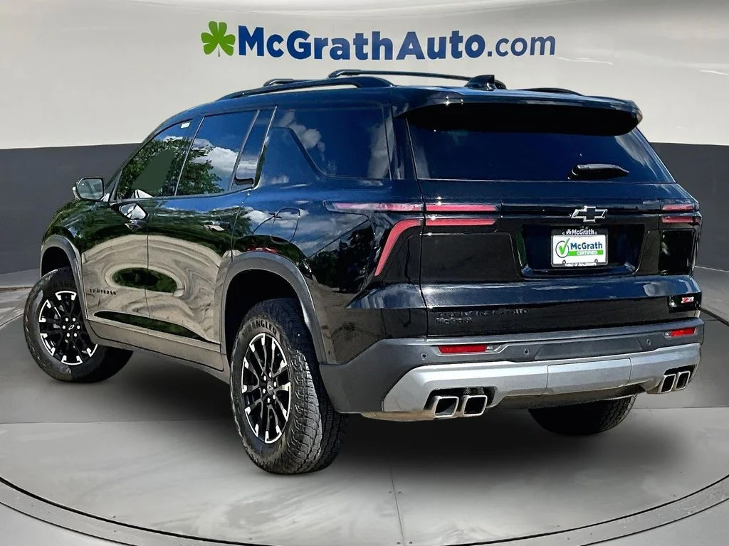Used 2025 Black Chevrolet Z71 image 5