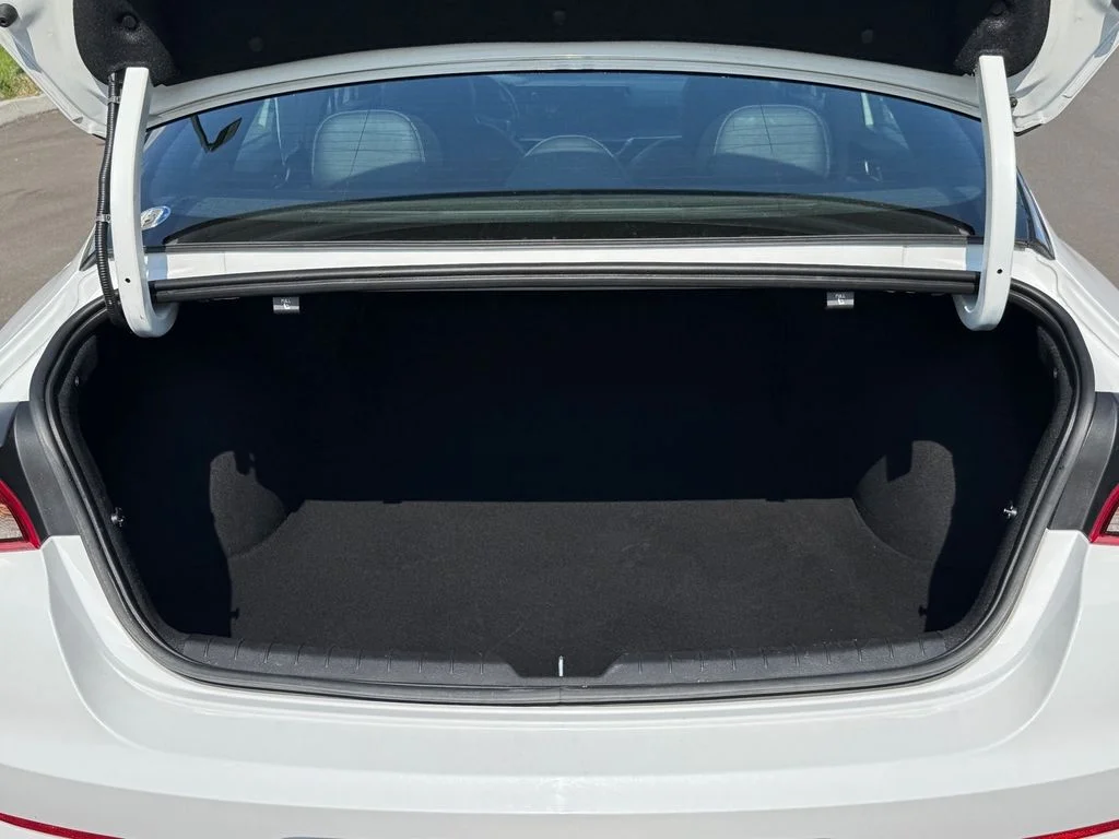 Used 2024 White Kia GT-Line image 20