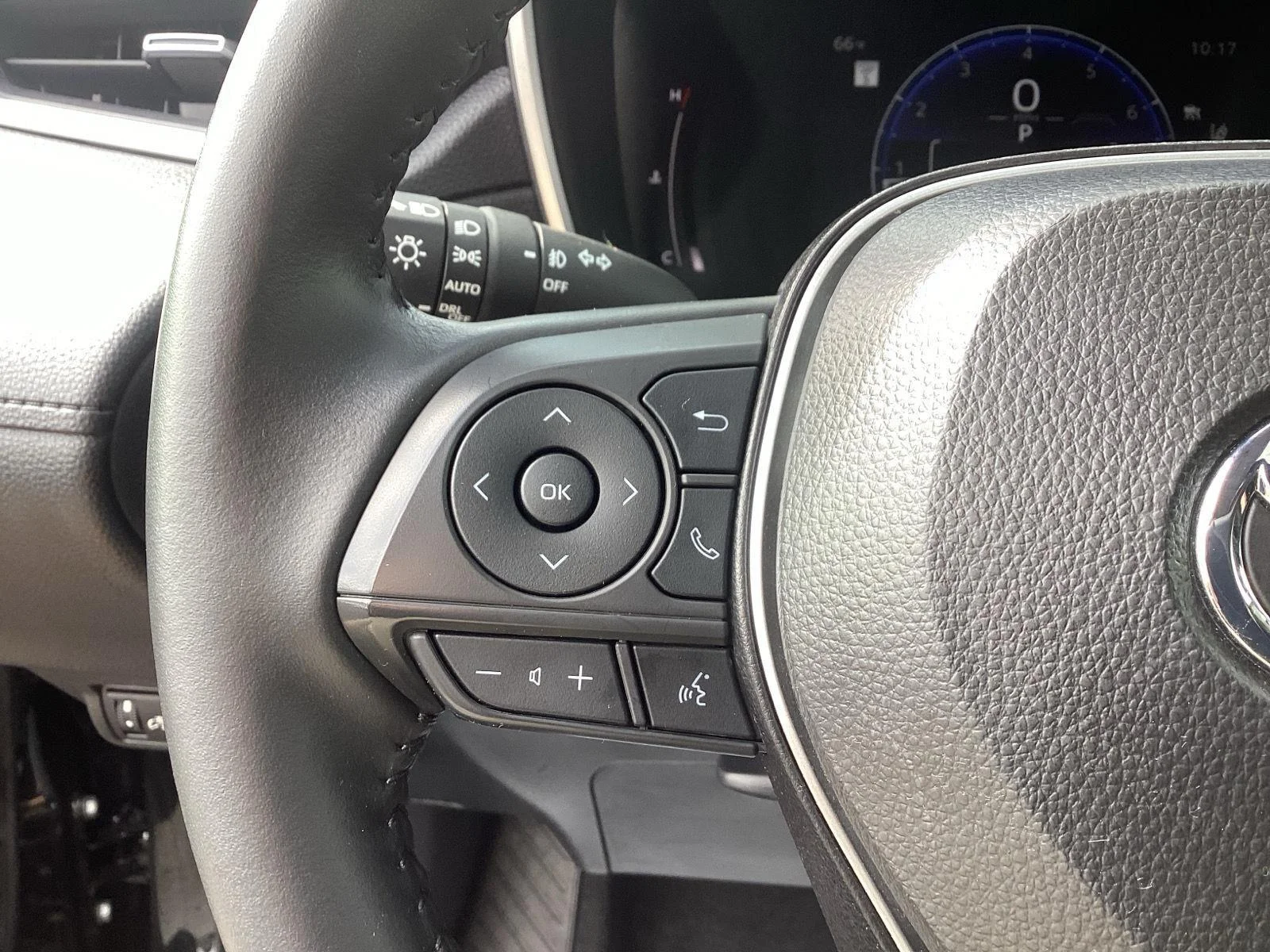 Used 2024 Jet Black Toyota XLE image 20