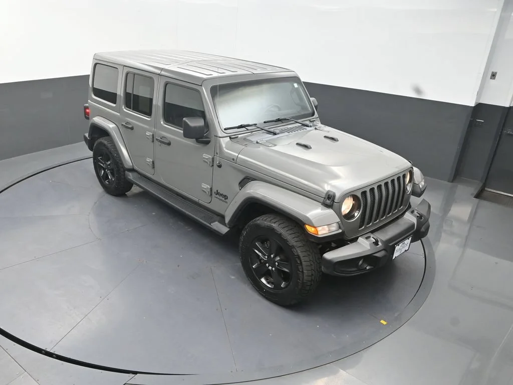 Used 2021 Gray Jeep Unlimited Sahara Altitude image 15