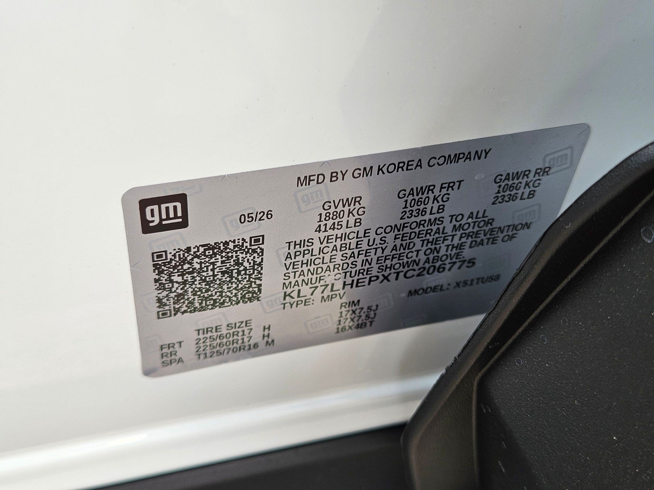 New 2026 Summit White Chevrolet LT image 17
