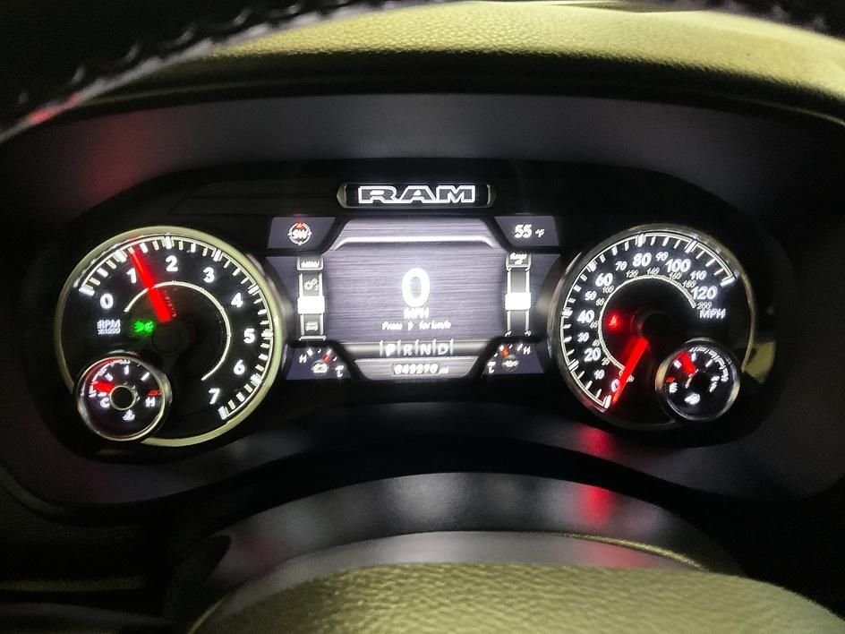 Used 2022 White Ram Big Horn image 6
