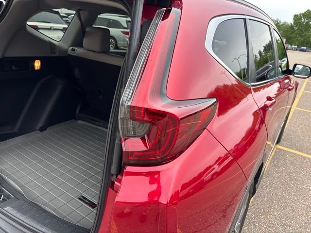 Used 2020 Red Honda Touring image 8