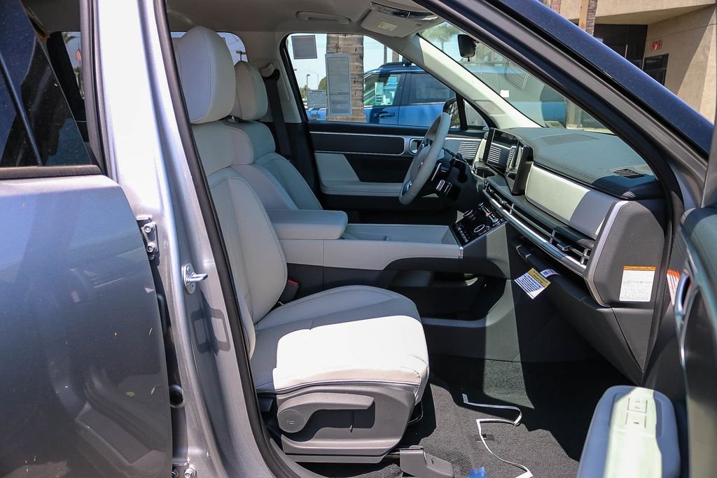 New 2026 Silver Hyundai SEL image 15