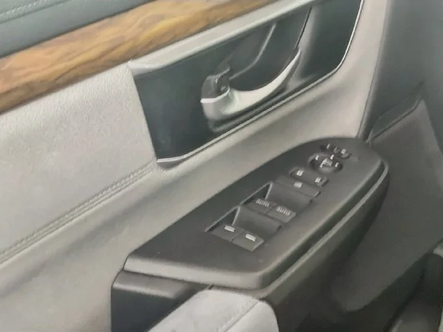 Used 2019  Honda EX image 24