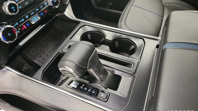 New 2025 Star White Metallic Tri-Coat Ford Platinum® image 39