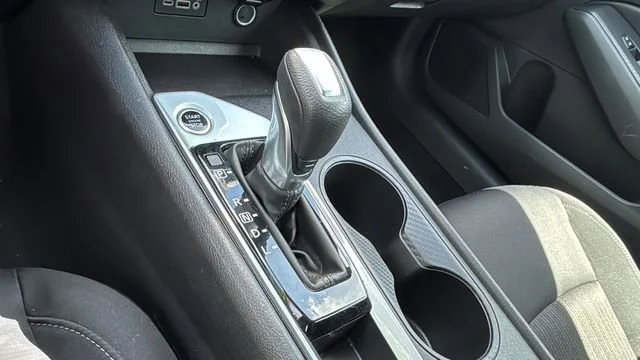 Used 2025 Gray Nissan SV image 29
