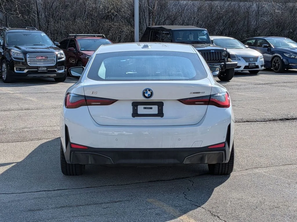 Used 2024 White BMW xDrive40 image 6