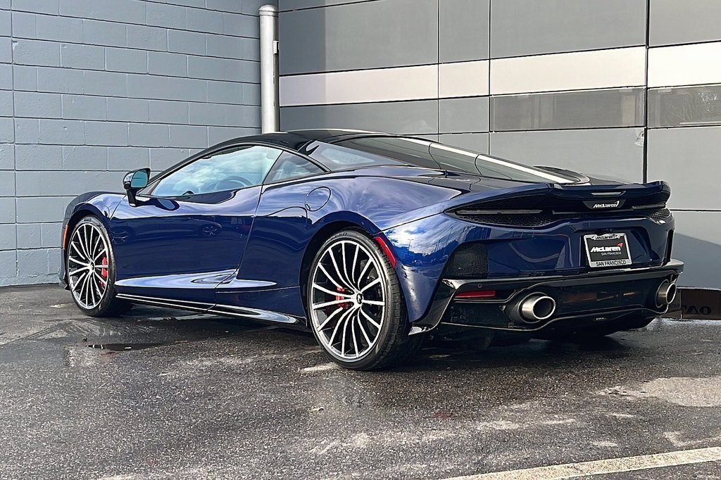 2023 Mclaren GT photo 2