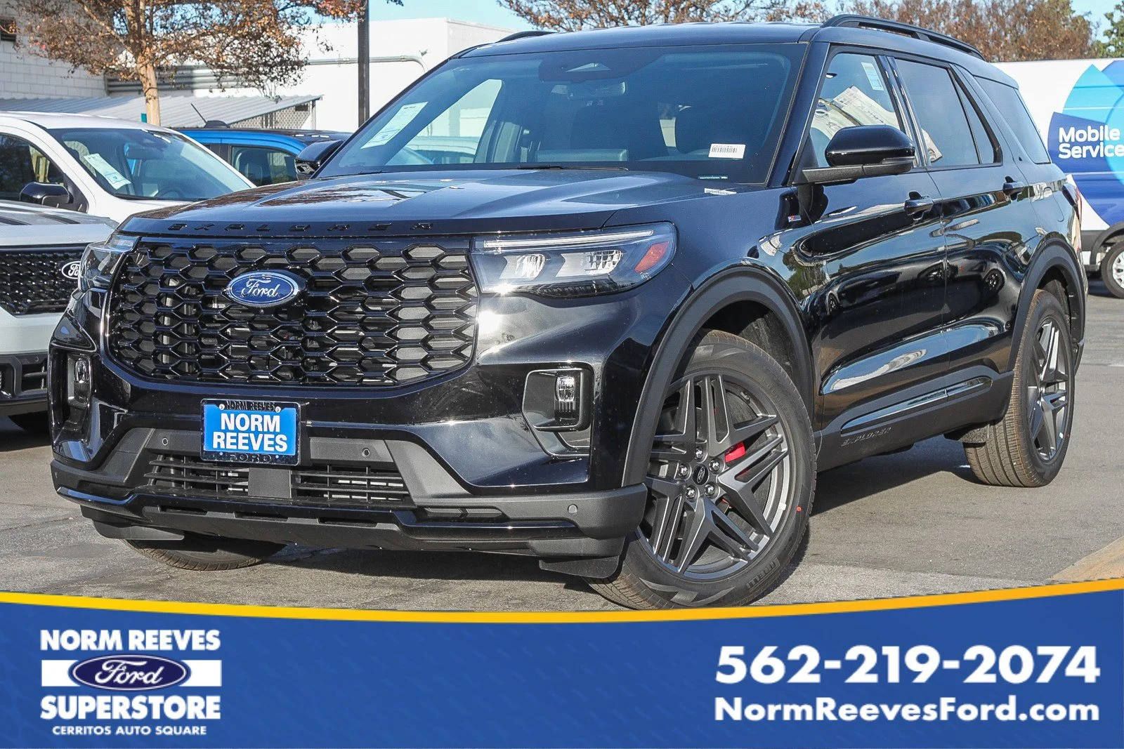 2026 Ford Explorer ST-LINE RWD's photo