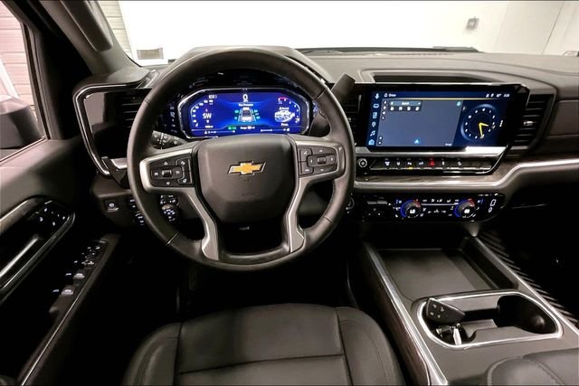 2025 Chevrolet Silverado 2500HD LTZ - Photo 6
