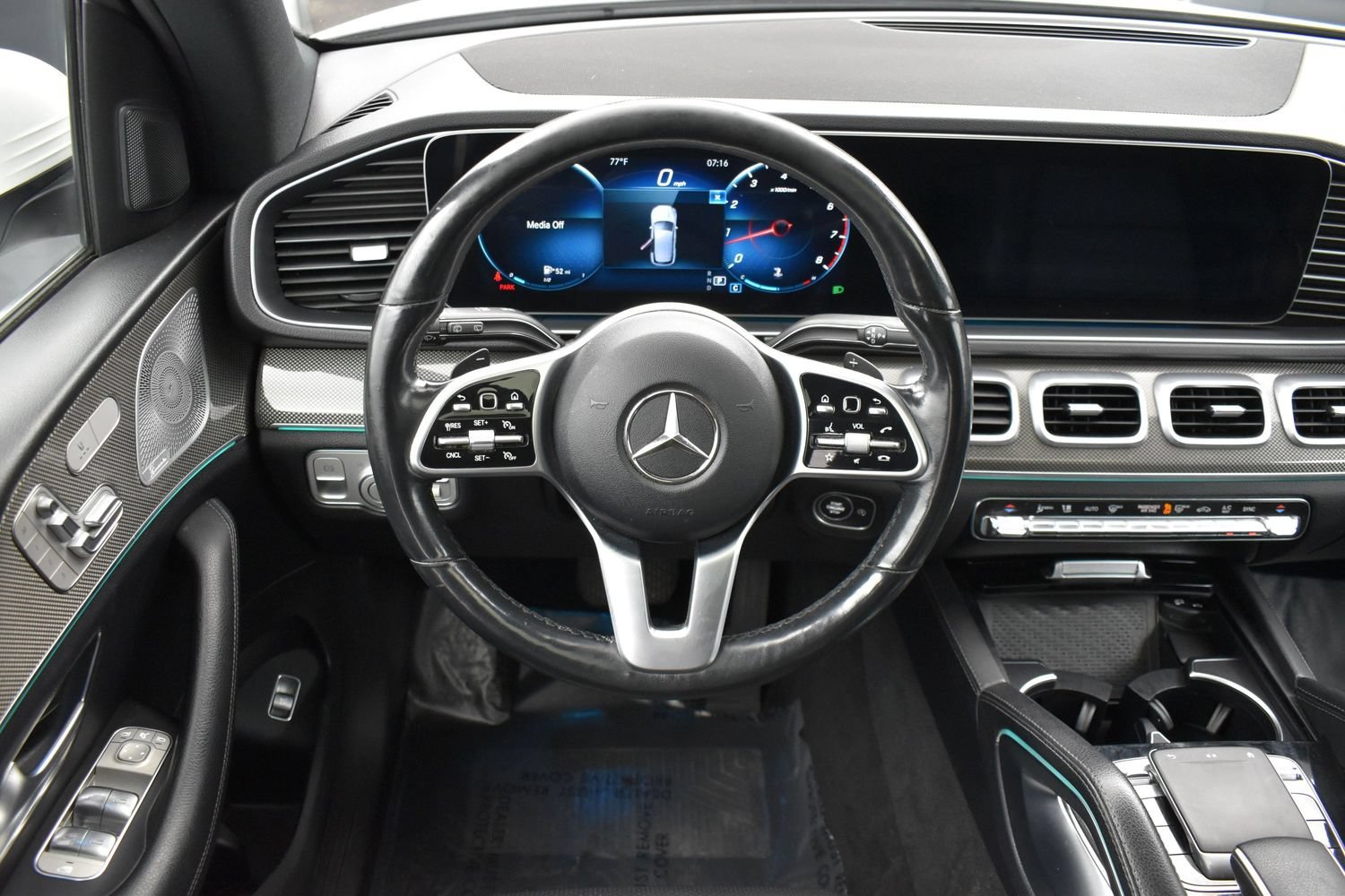 Used 2020 White Mercedes-Benz GLE 350 image 13