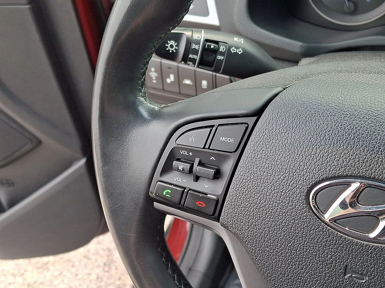 Used 2018 Red Hyundai Limited image 22