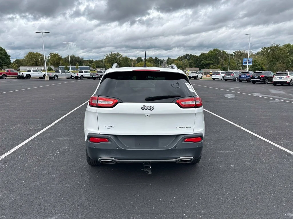 Used 2017 White Jeep Limited image 15
