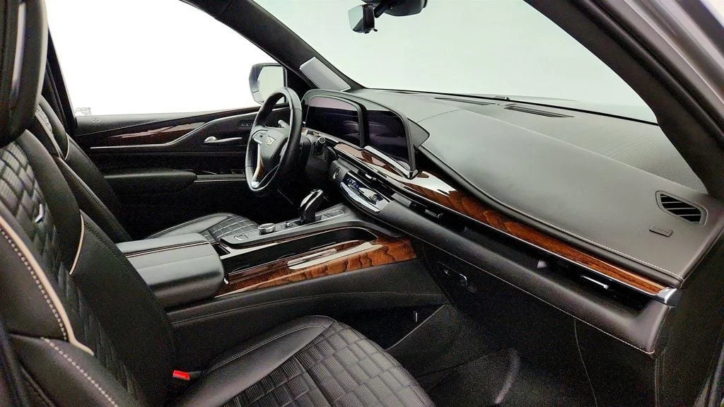 Used 2021 Satin Steel Metallic Cadillac 4WD 4dr Sport Platinum w/ Super Cruise & Night Vision image 27