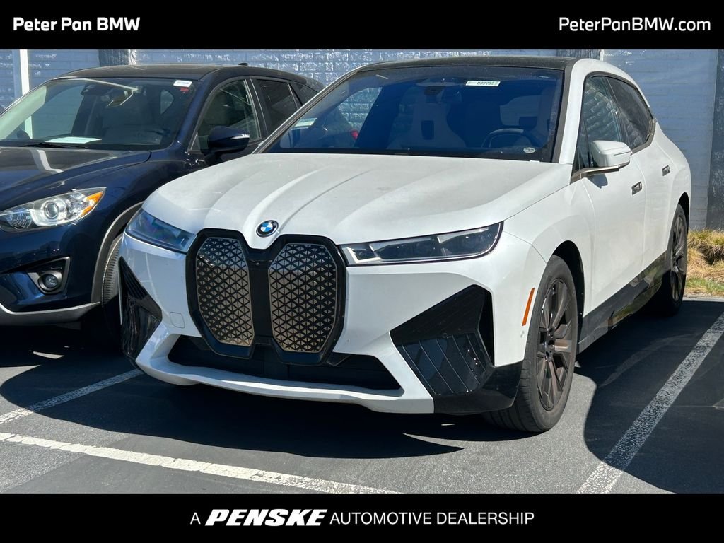 2023 BMW iX M60