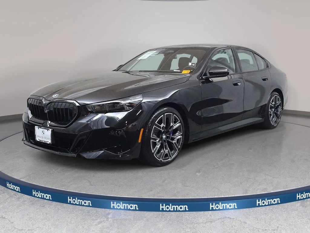 2026 BMW 5 Series 530i xDrive Sedan's photo