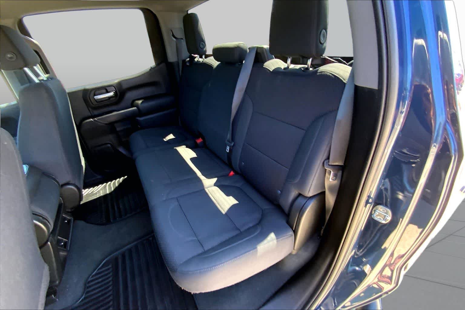 Used 2021 Northsky Blue Metallic Chevrolet Custom image 20