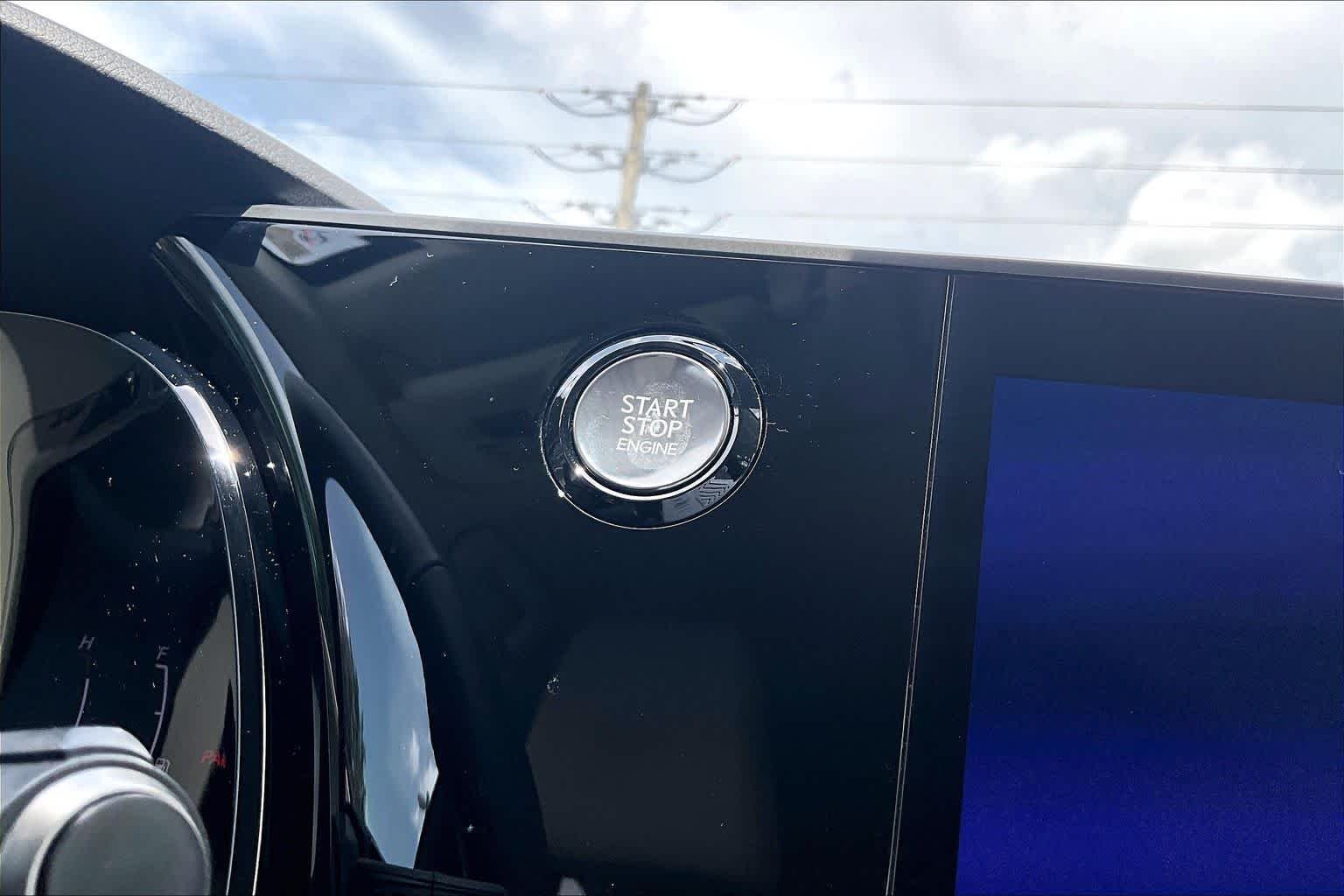 Used 2023 Iridium Lexus  image 34