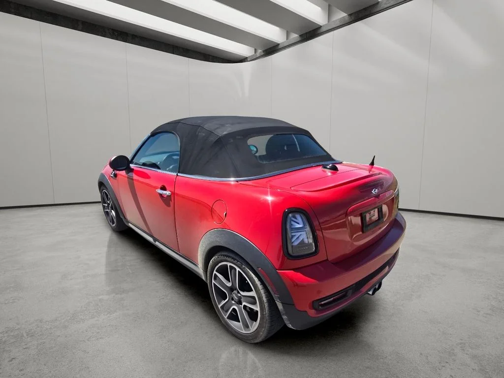 Used 2013 Chili Red MINI S image 5