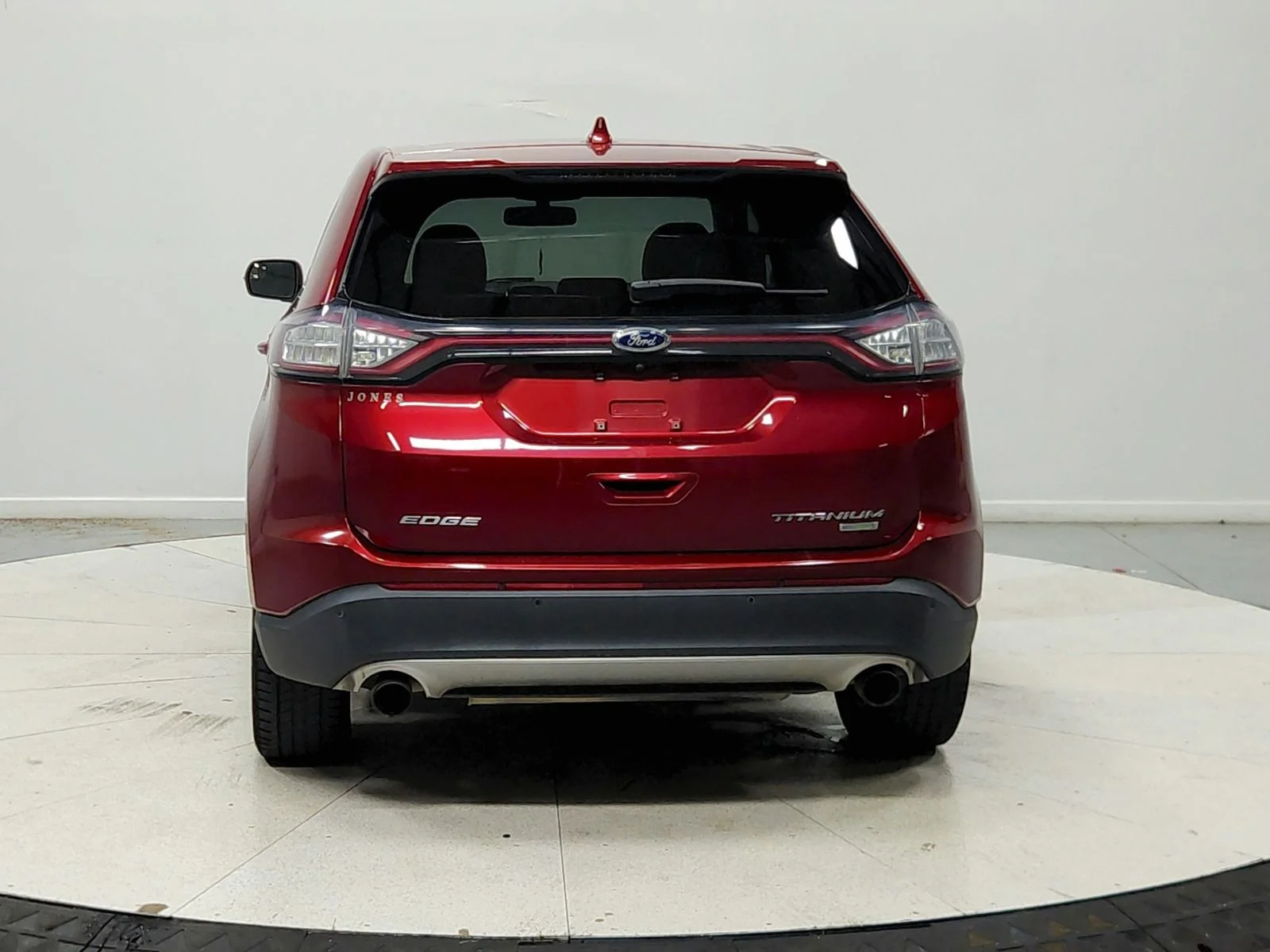 Used 2018 Red Ford Titanium image 7
