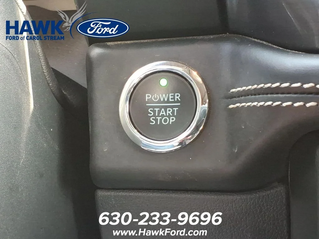 Used 2025 White Ford Platinum image 25