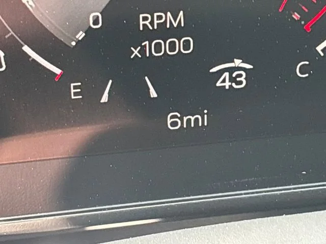 New 2026 Summit White GMC Elevation image 18