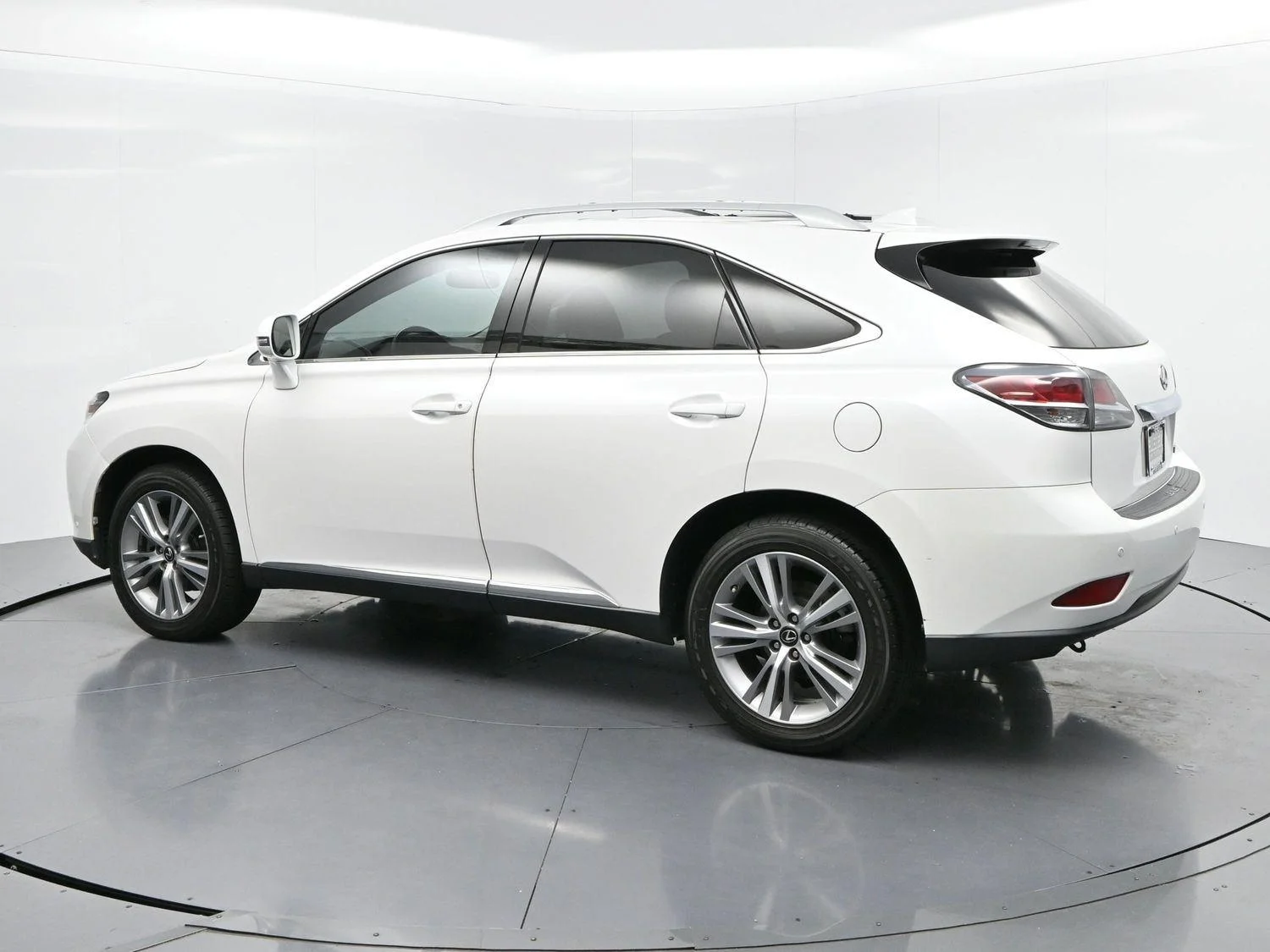 Used 2015 Starfire Pearl Lexus FWD image 5