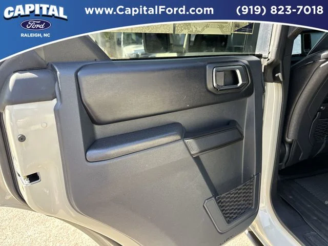 Used 2025 Beige Ford Badlands image 17